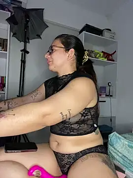 Czat XXX na żywo – Amarantha_666