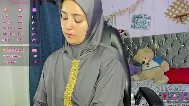 Czat XXX na żywo – BadraSaadi