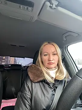 Czat XXX na żywo – kira_saning