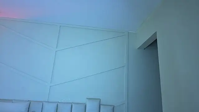 Živý XXX chat mia_adams_bm