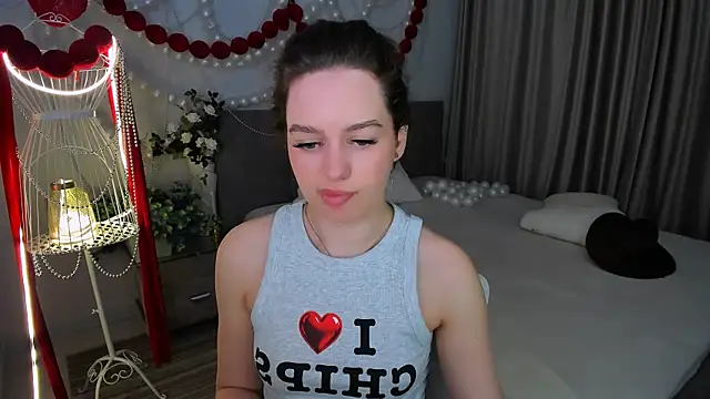 XXX chat uživo modela MiracleCurly