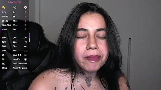 Czat XXX na żywo – val_bardot