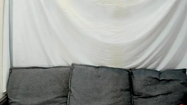 Chat XXX ao vivo de Mhelanny2