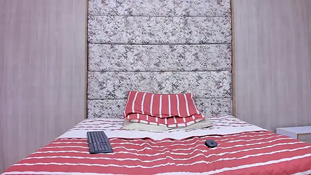 frank_jhonsson élő XXX-chatje