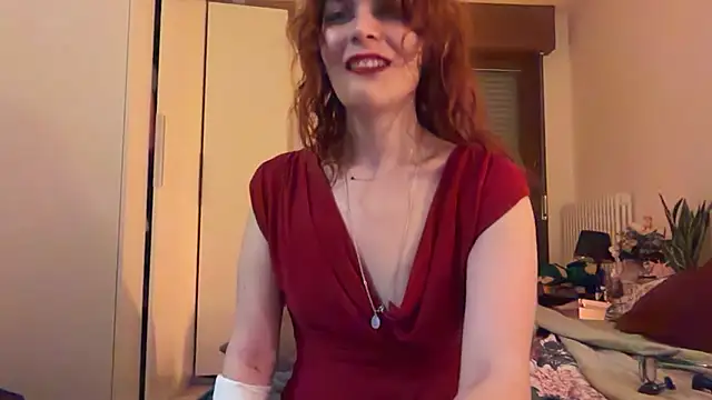 Regine_5 Chat XXX in diretta