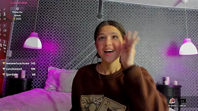 Онлайн чат XXX Skyy_bloom