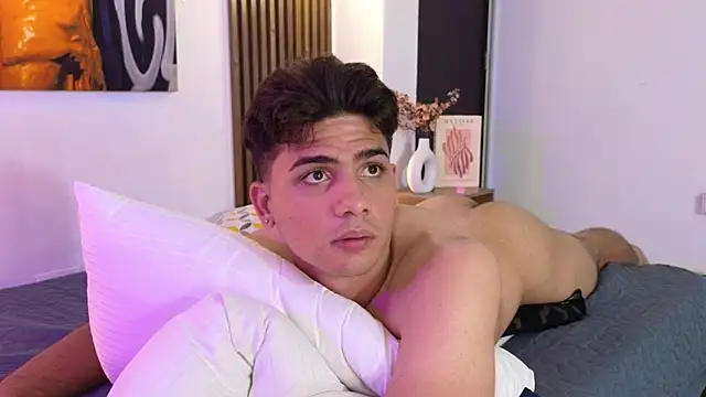 Webkamerová show MrAdonis_