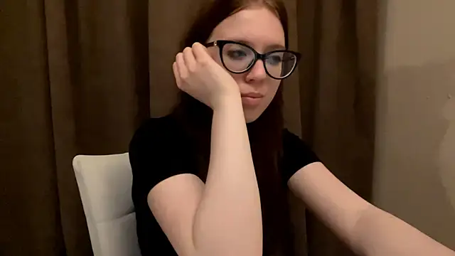 دردشة BellyupAlloy الجنسية المباشرة