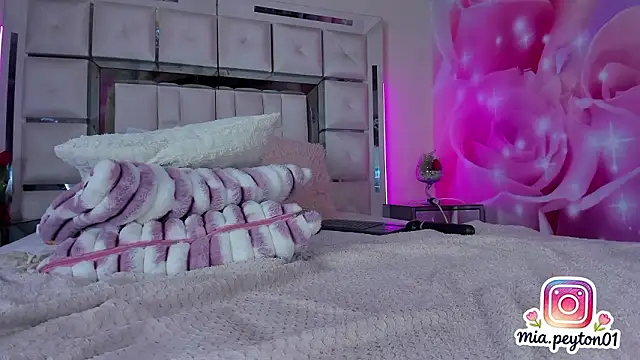 โชว์เว็บแคมของ mia_peyton