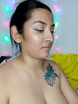 Chat +18 de VALENTINA_ROUSE_ ao vivo