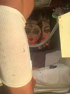 Chatroom XXX en direct de Gillygilly76