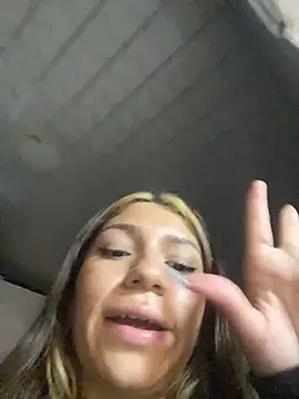 Isabella18_pink 现场XXX聊天