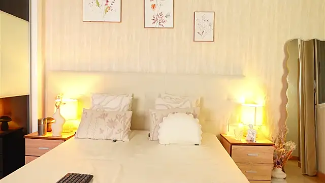 Chat +18 de ZamphyraNightt ao vivo