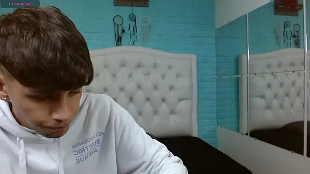 دردشة DraxBlade09 الجنسية المباشرة