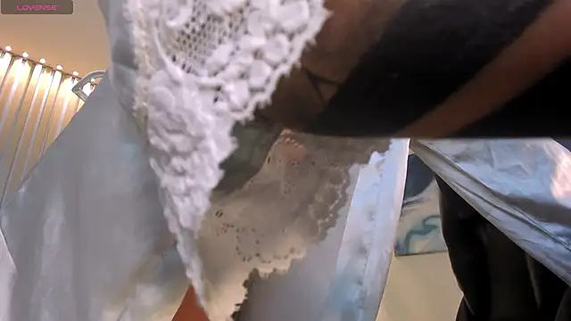 LexieWayne: онлайн-секс-чат