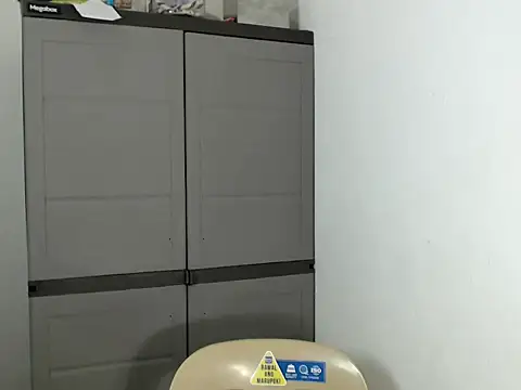 sweetiie_caren Obrolan Langsung XXX