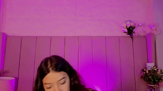 MollyBigBoobs12's Live XXX Chat