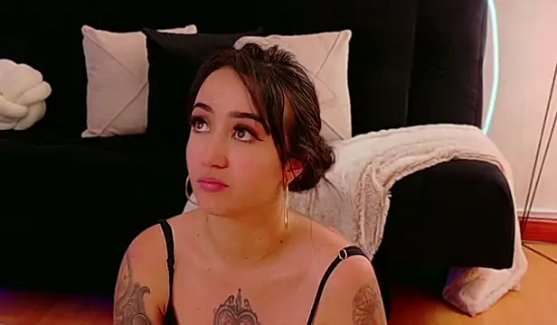 Chat XXX ao vivo de EmmyEvans1