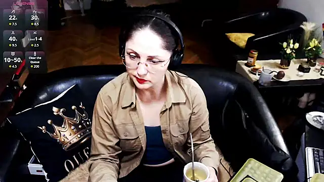 Imperatriza élő XXX-chatje