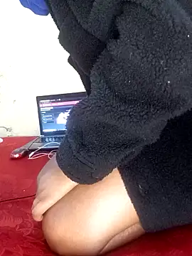 lovenesslian's Live XXX Chat