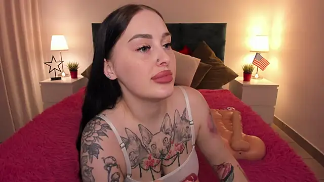 Chat +18 de missAngellina ao vivo