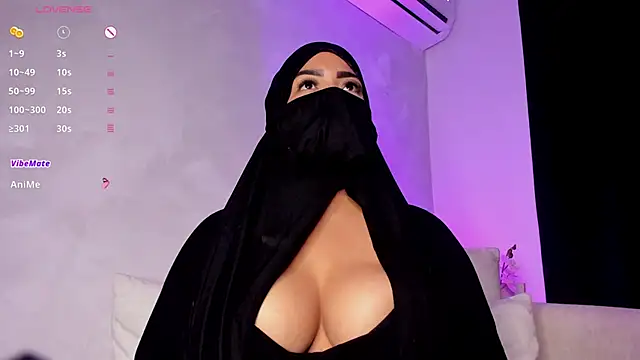 thaira_aly Webcam-Show