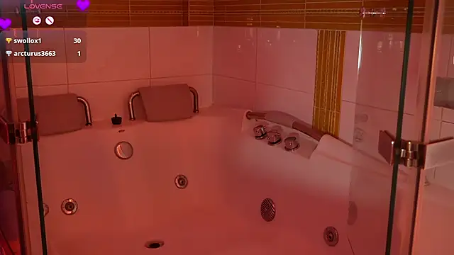 Chatroom XXX en direct de Petitte_Mussa