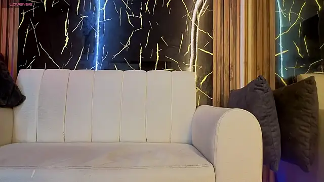 Starlight_Matures_aws élő XXX-chatje