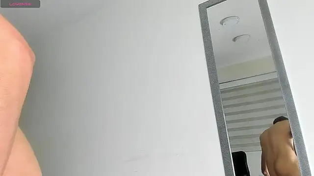 Jheampiiero: онлайн-секс-чат