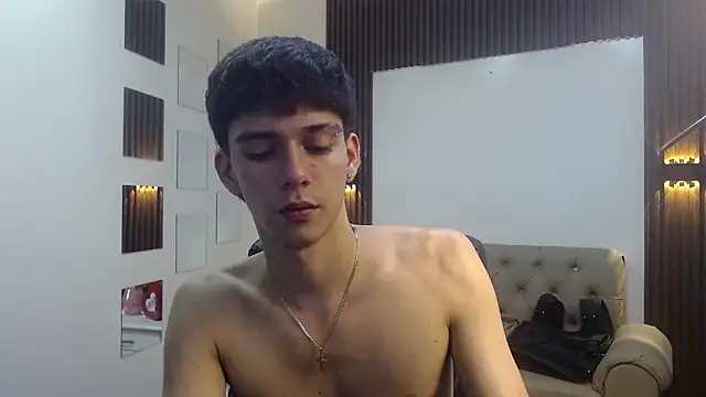 AmethystShadow17: онлайн-секс-чат