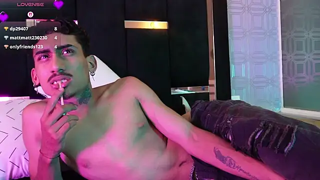 دردشة Dark_Eros_ الجنسية المباشرة