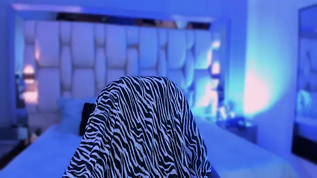 revenmiller_'s Live XXX Chat