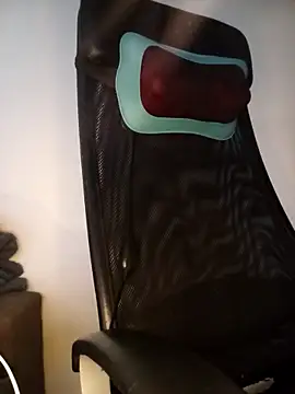 THE_CHEEKY_ALPHA Chat XXX in diretta