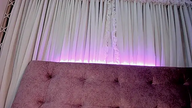 Chatroom XXX en direct de violet_77711