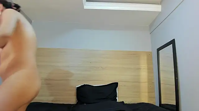 bulma_bambina_'s Live XXX Chat