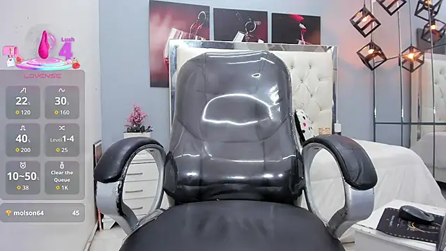 Онлайн чат XXX Noha_scott