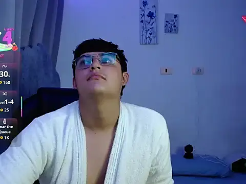 Онлайн чат XXX yesitwink_