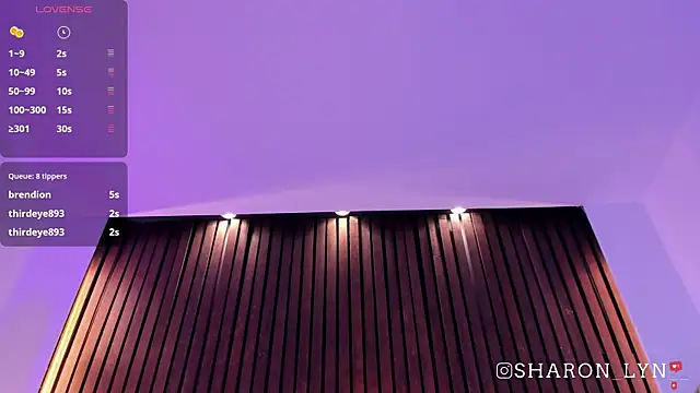 SharonLyn_: απευθείας συνομιλία ΧΧΧ