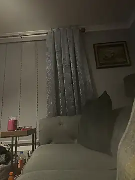 Milssweetx Chat XXX live