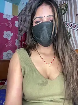 CUTI-NAINA Live XXX Chat