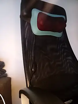 Czat XXX na żywo – THE_CHEEKY_ALPHA