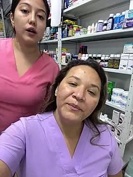 kandalove Adlı Modelin Canlı XXX Sohbeti