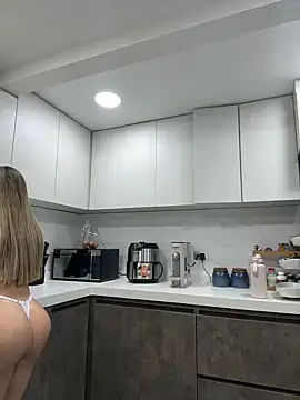 Alexa_seexy1's Live XXX Chat