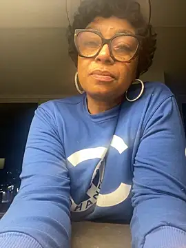 MSweetLindaParks Webcam show