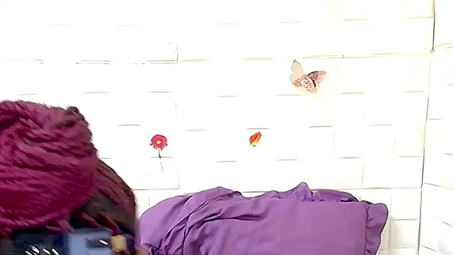 دردشة EroticSexyPrada الجنسية المباشرة