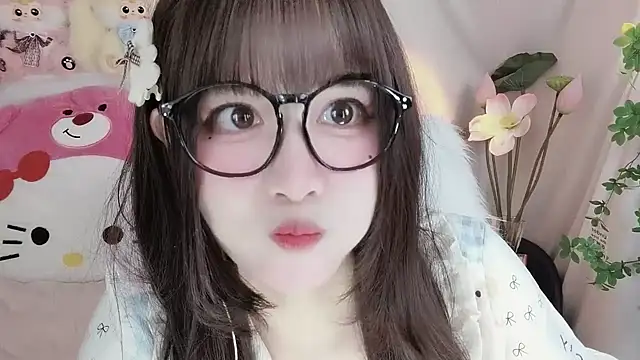 -zhuzhu-999-'s Live XXX Chat