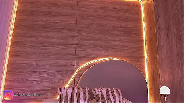 danna_berlin_'s Live XXX Chat