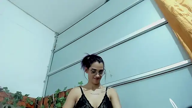 แชท XXX สดของ cris_dulce