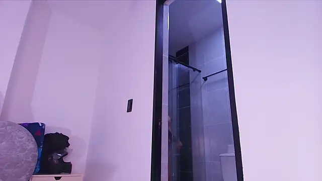 دردشة emyli_sam الجنسية المباشرة