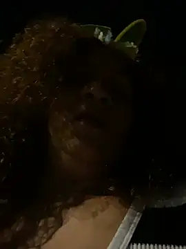 ladycreamypr2 – Naživo XXX chat